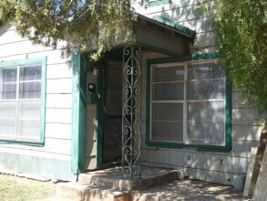 2122 N 6th St in Abilene, TX - Building Photo - Building Photo