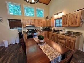 11 Wall St in Bernhards Bay, NY - Building Photo - Building Photo