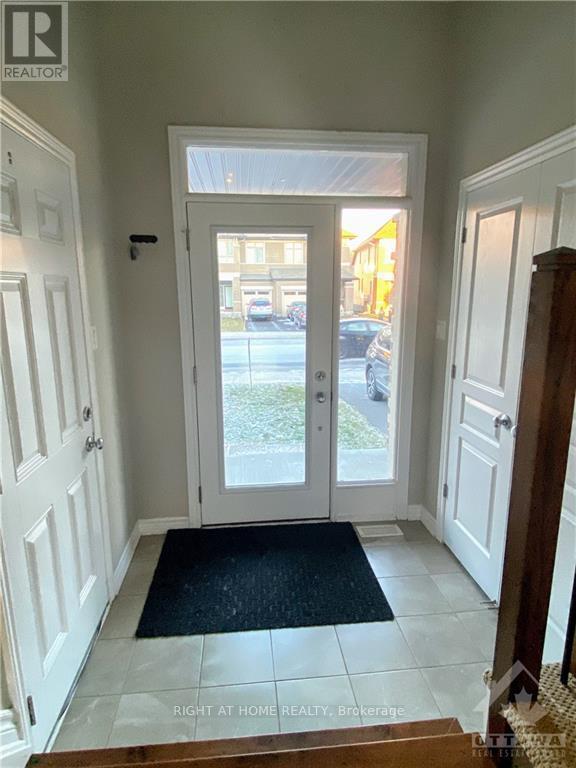 961 Cobble Hill Dr in Ottawa, ON - Building Photo - Building Photo