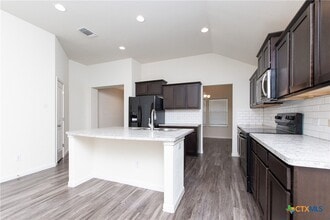 6700 Catherine Dr in Killeen, TX - Building Photo - Building Photo