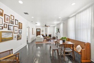 2575 Dellwood Ave in Jacksonville, FL - Building Photo - Building Photo