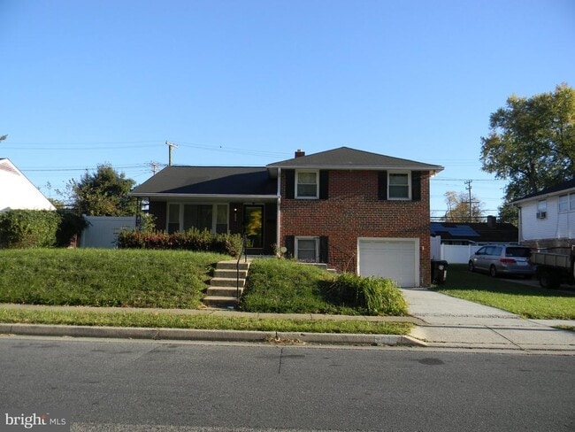 3536 LYNNE Dr