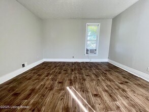2017 W Burnett Ave in Louisville, KY - Building Photo - Building Photo