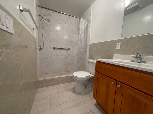 property at 4646 Balboa St