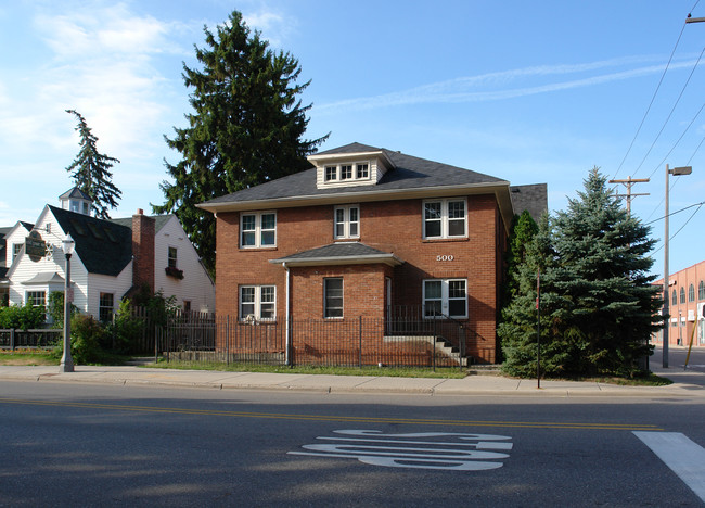 500 Albert Ave in East Lansing, MI - Building Photo - Building Photo