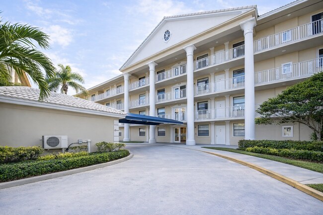 3515 Village Blvd, Unit 304 in West Palm Beach, FL - Building Photo - Building Photo