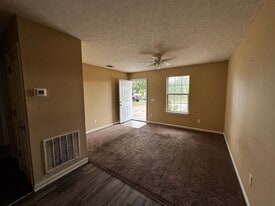 3203 E 2nd Ct in Panama City, FL - Building Photo