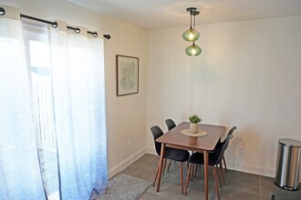 7690 Barkwood Dr, Unit 7690 in Columbus, OH - Building Photo - Building Photo