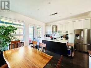 201 Woodmount Ave in Toronto, ON - Building Photo - Building Photo