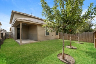 10443 Green Branch in San Antonio, TX - Building Photo - Building Photo