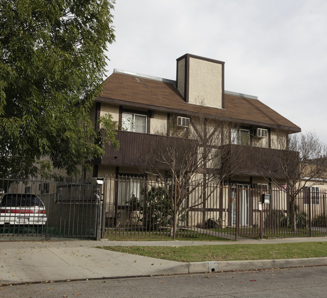 14339 Tiara St in Van Nuys, CA - Building Photo - Building Photo