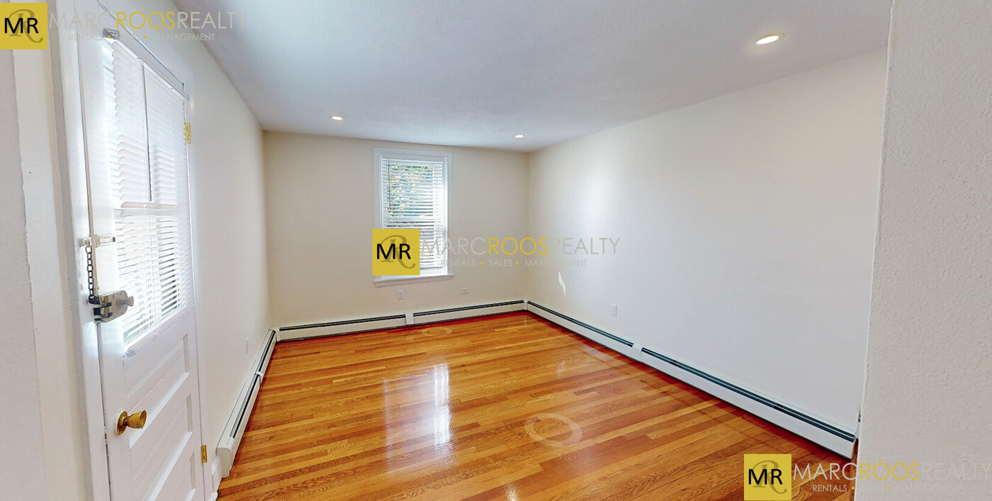 309 Tappan St, Unit 6 in Brookline, MA - Building Photo