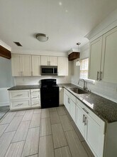 6300 Old Pineville Rd in Charlotte, NC - Building Photo - Building Photo