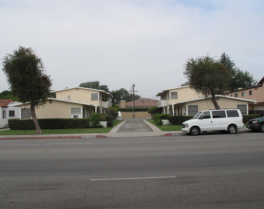 5717 Temple City Blvd in Temple City, CA - Foto de edificio