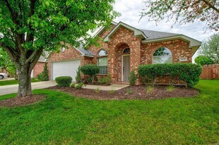 5628 Rickshaw Ln in Plano, TX - Building Photo