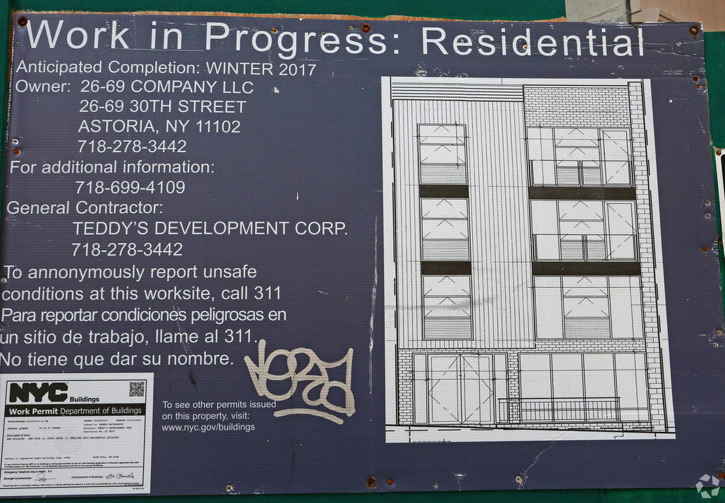 2669 30th St in Astoria, NY - Building Photo