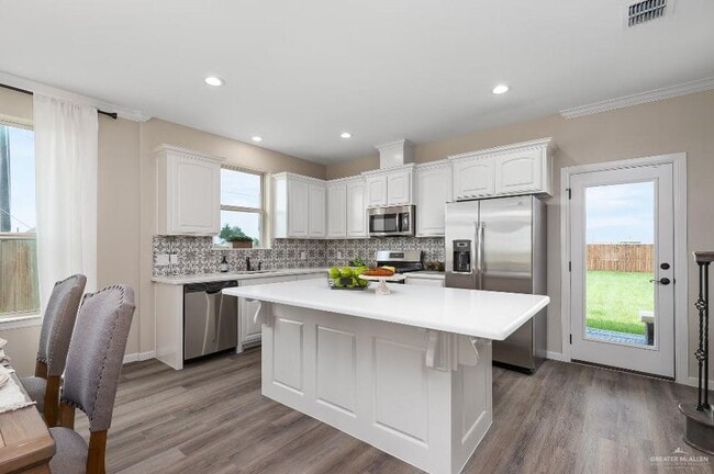 14323 Mountain Ridge Ln in McAllen, TX - Building Photo - Building Photo