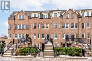 760 Lawrence Ave W in Toronto, ON - Building Photo