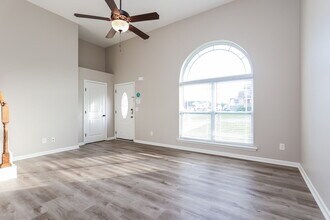 713 Wildwood Dr in Smyrna, TN - Building Photo - Building Photo