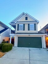 5425 Port Royal Dr in Virginia Beach, VA - Building Photo