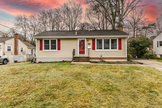 property at 106 Battle St SW