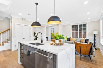 301 Somerville Ave, Unit 300I in Somerville, MA - Foto de edificio - Building Photo