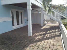 Waterside at Coquina Key Apartments