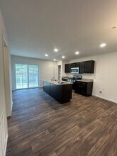 8 Meredith Way in Carlisle, PA - Building Photo - Building Photo