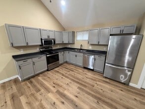 3440 S Hwy 101 in Depoe Bay, OR - Building Photo - Building Photo