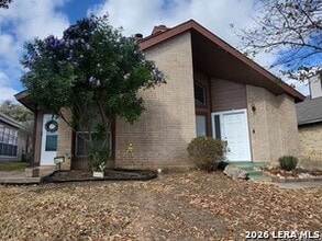 8427 Cranberry Hill in San Antonio, TX - Building Photo - Building Photo