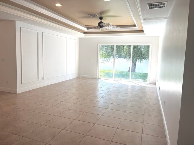 26748 Morton Ave in Bonita Springs, FL - Building Photo - Building Photo