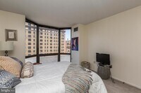 2018 Walnut St photo'