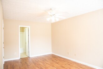 467 Taleeda Ct, Unit 467 in Auburn, AL - Foto de edificio - Building Photo