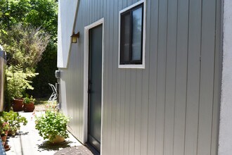 2330 Malcolm Ave, Unit #unique studio in Los Angeles, CA - Building Photo - Building Photo