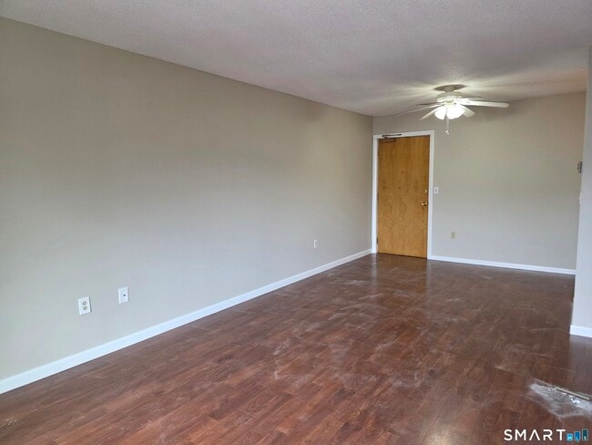 85 Niles Hill Rd in New London, CT - Building Photo - Building Photo