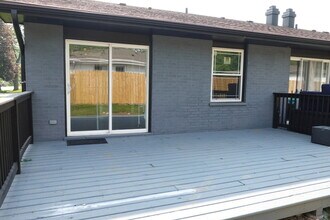 254 N Slusser St in Grayslake, IL - Building Photo - Building Photo
