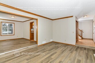 7323 Paulsen Dr in Eden Prairie, MN - Building Photo - Building Photo