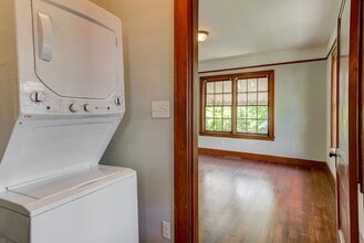 907 Lambuth Blvd in Jackson, TN - Building Photo - Building Photo