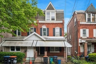 1147 Potter St, Unit 4-4310 in Chester, PA - Building Photo