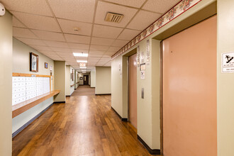 Gaylord Tower in Steubenville, OH - Building Photo - Lobby