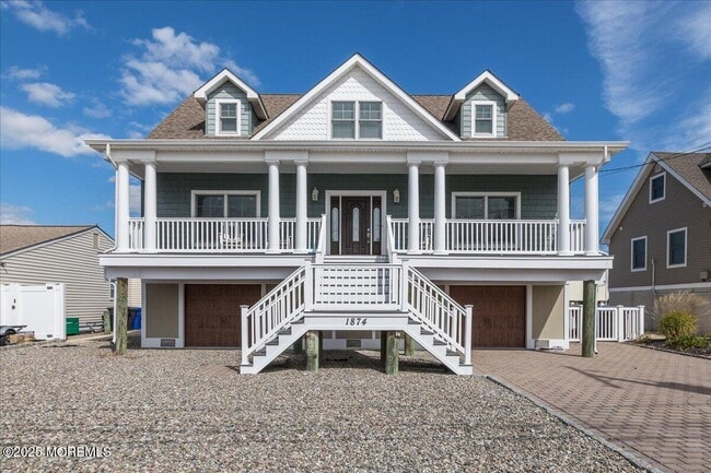 property at 1874 Compass Ct