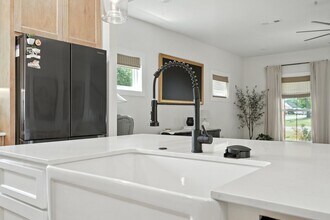 523 W Detroit St in Broken Arrow, OK - Building Photo - Building Photo