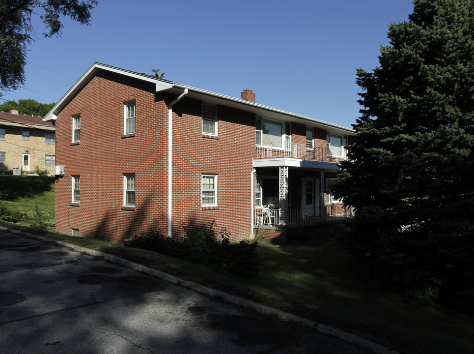 3016 S 107th Ave in Omaha, NE - Foto de edificio