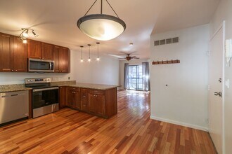 1107 South St in Philadelphia, PA - Building Photo - Building Photo