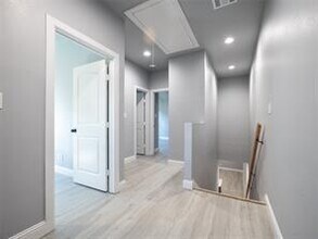 421 W Elm St in Denison, TX - Building Photo - Building Photo