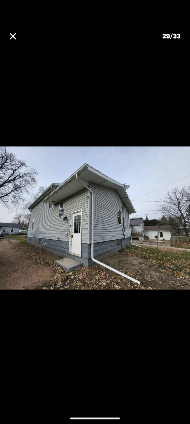 611 S Vine Ave in Marshfield, WI - Building Photo - Building Photo