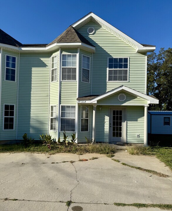 1636 Martin Luther King Blvd in Quincy, FL - Building Photo