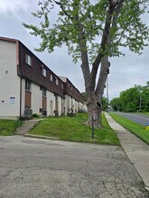 Burkhardt Valley Apartments in Dayton, OH - Building Photo - Building Photo
