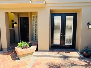 606 22nd St in Huntington Beach, CA - Building Photo - Building Photo