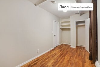 Room in Shared 3 bed/2 bath home in New York, NY - Building Photo - Building Photo
